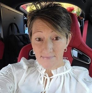 Meet your Posher, Tena